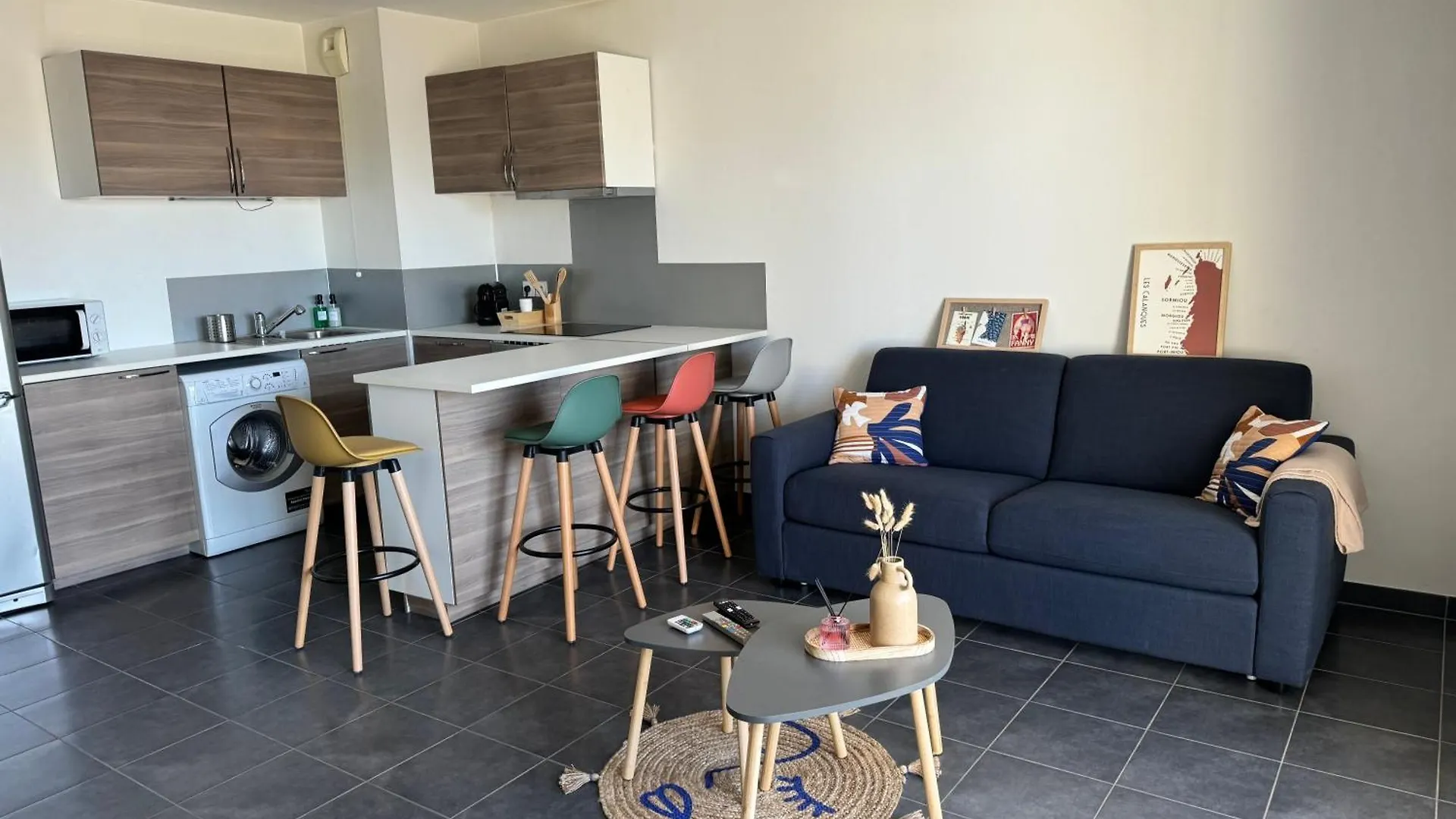 Charmant Appartement Au Coeur Du Centre Ville - Marseille 0*,  France